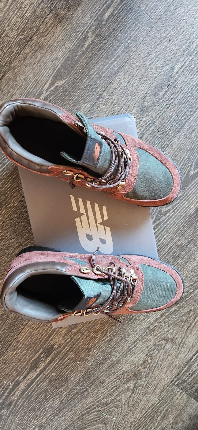 Замшевые New Balance в розово-серой расцветке US-эксклюзив